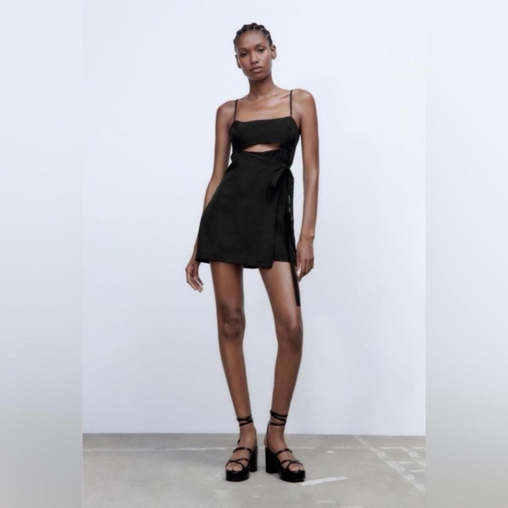 Zara Chic Black Spaghetti Strap Mini Wrap Dress - Picture 2 of 7